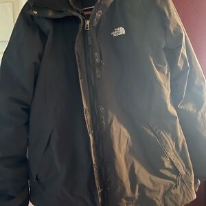 The North Face Black Ski & Snow Jacket Water-Resistant